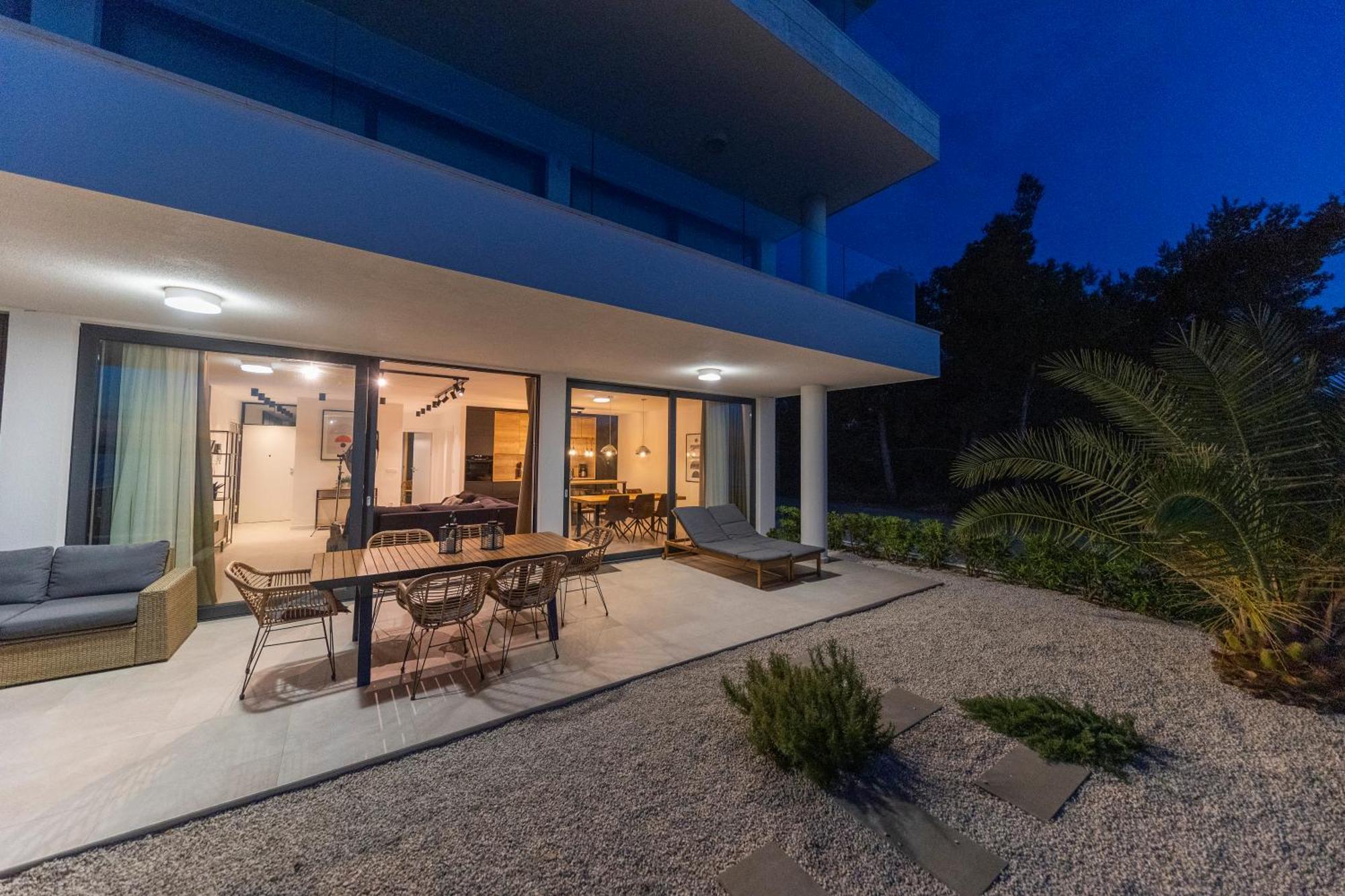 דירות פריבלאקה Aqua Blue By Belmont Realty מראה חיצוני תמונה